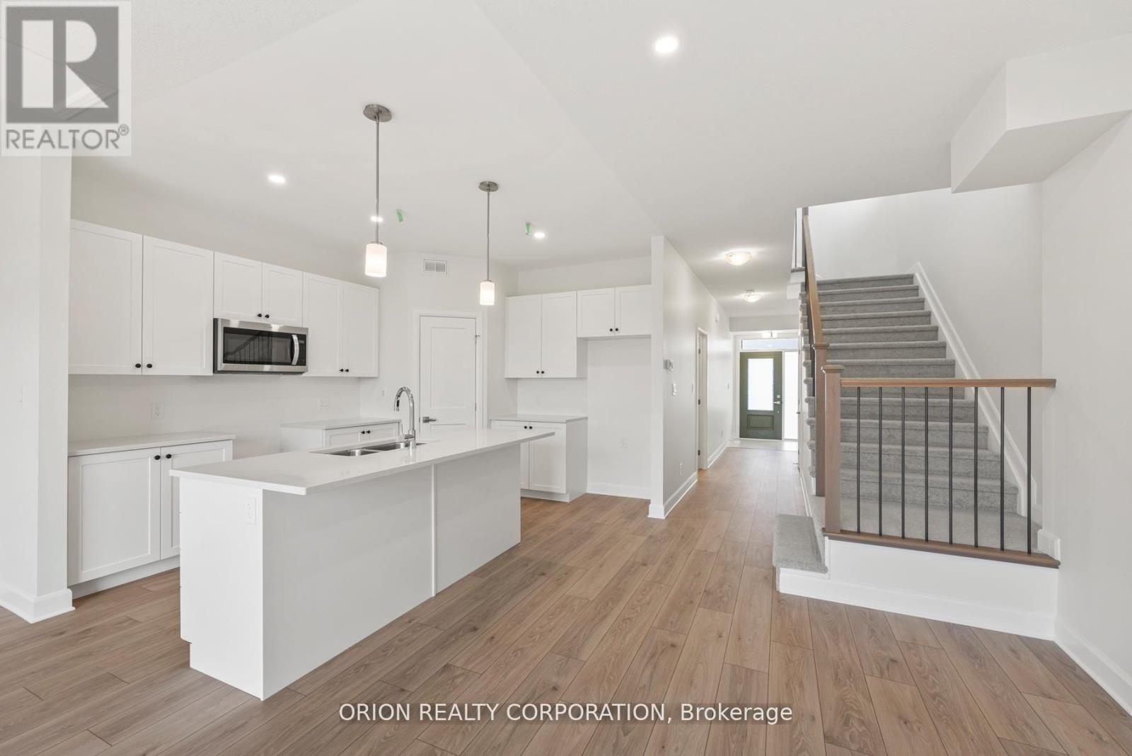 418 BUCKTHORN DRIVE - 8