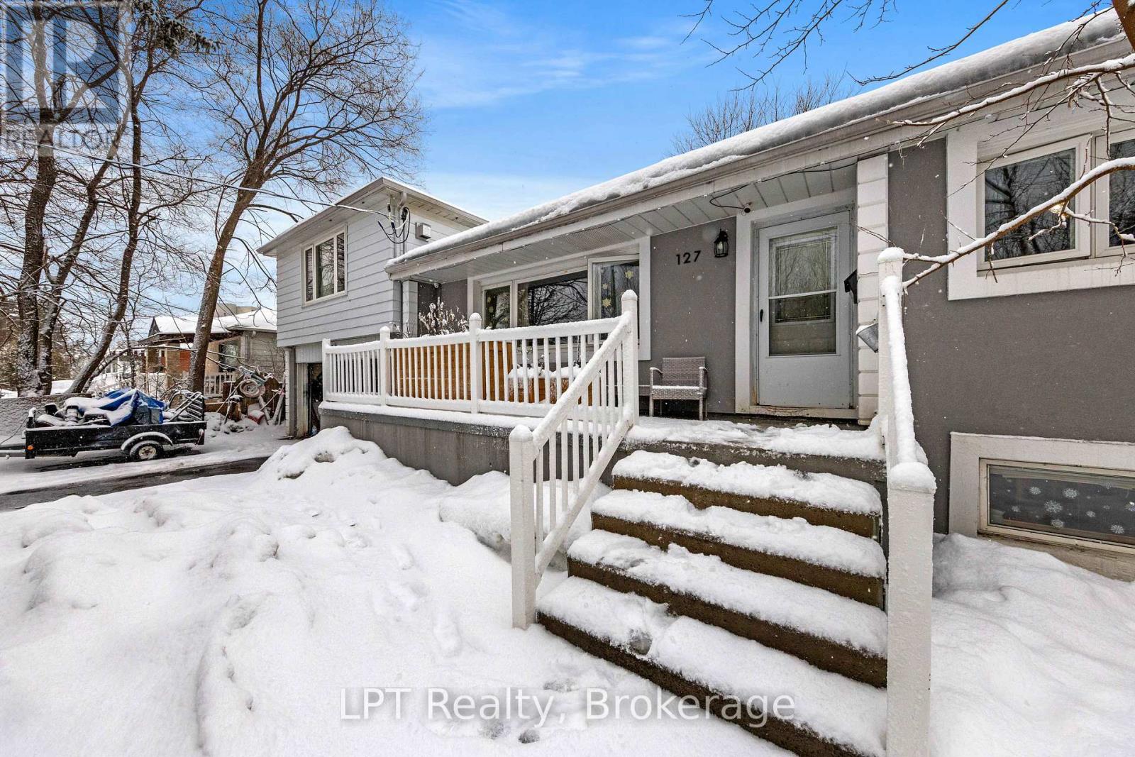 127 KITCHENER ROAD - 4