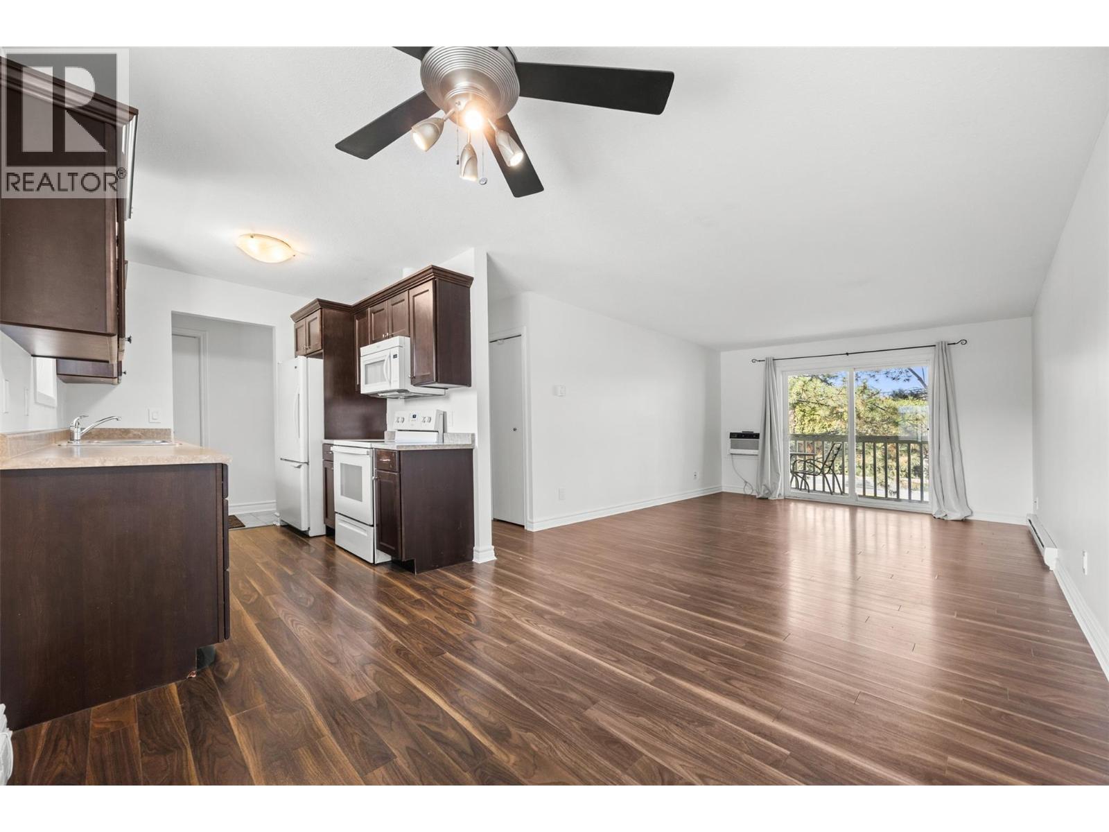 201 135 Woods Road, Kelowna