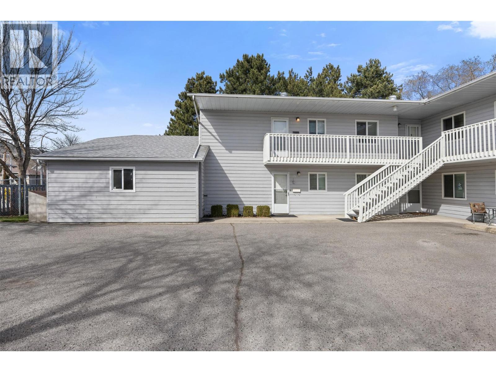 201 135 Woods Road, Kelowna