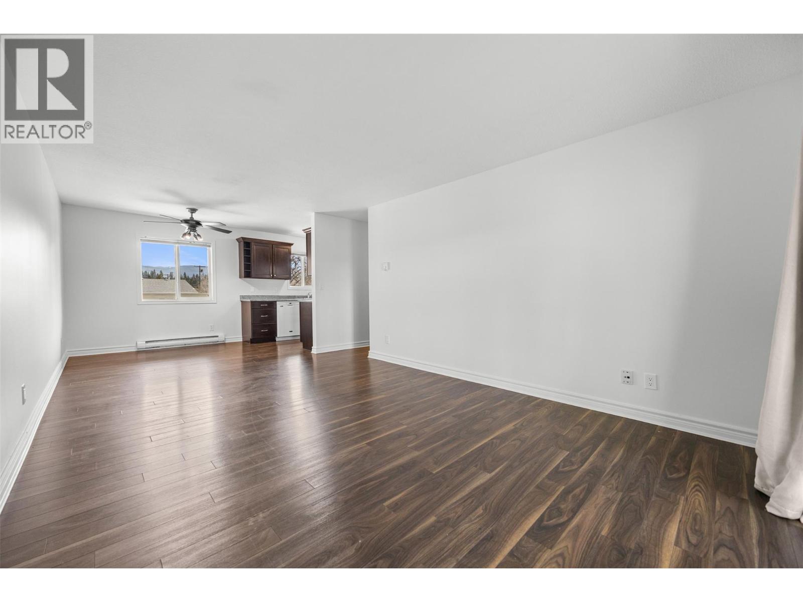 201 135 Woods Road, Kelowna