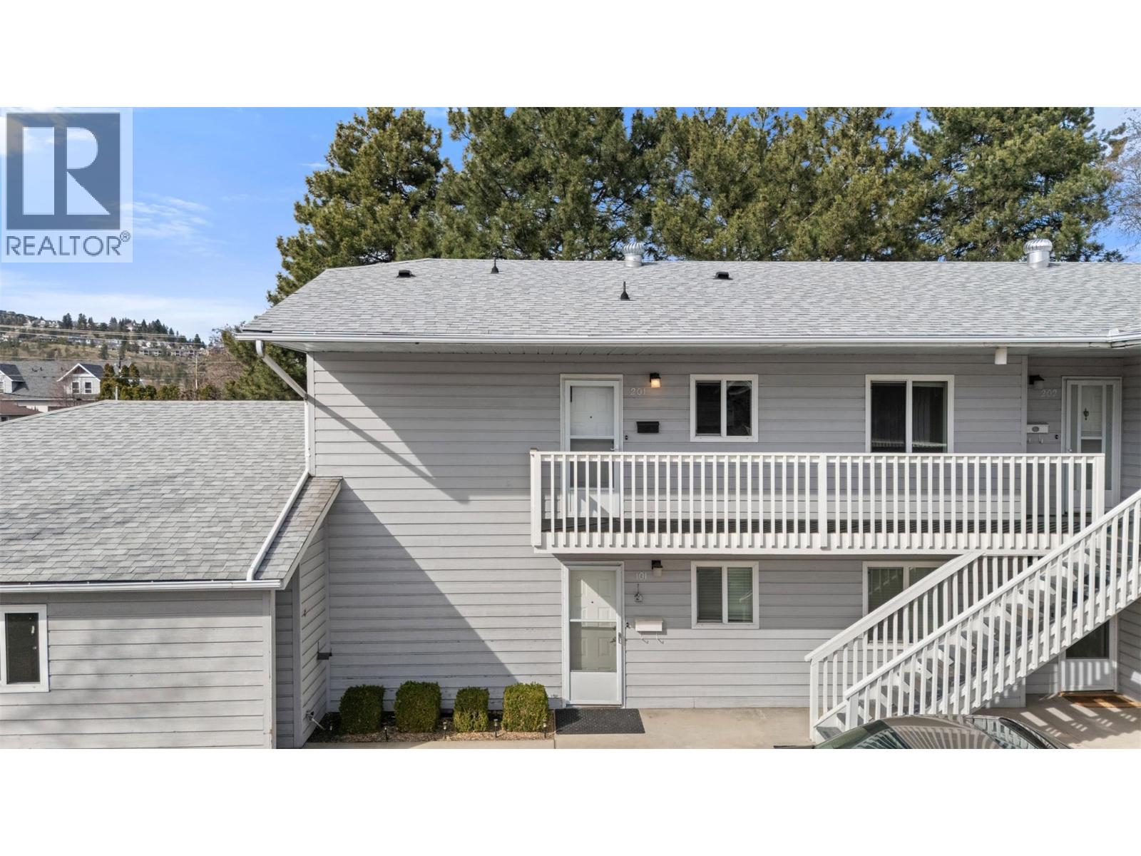 201 135 Woods Road, Kelowna