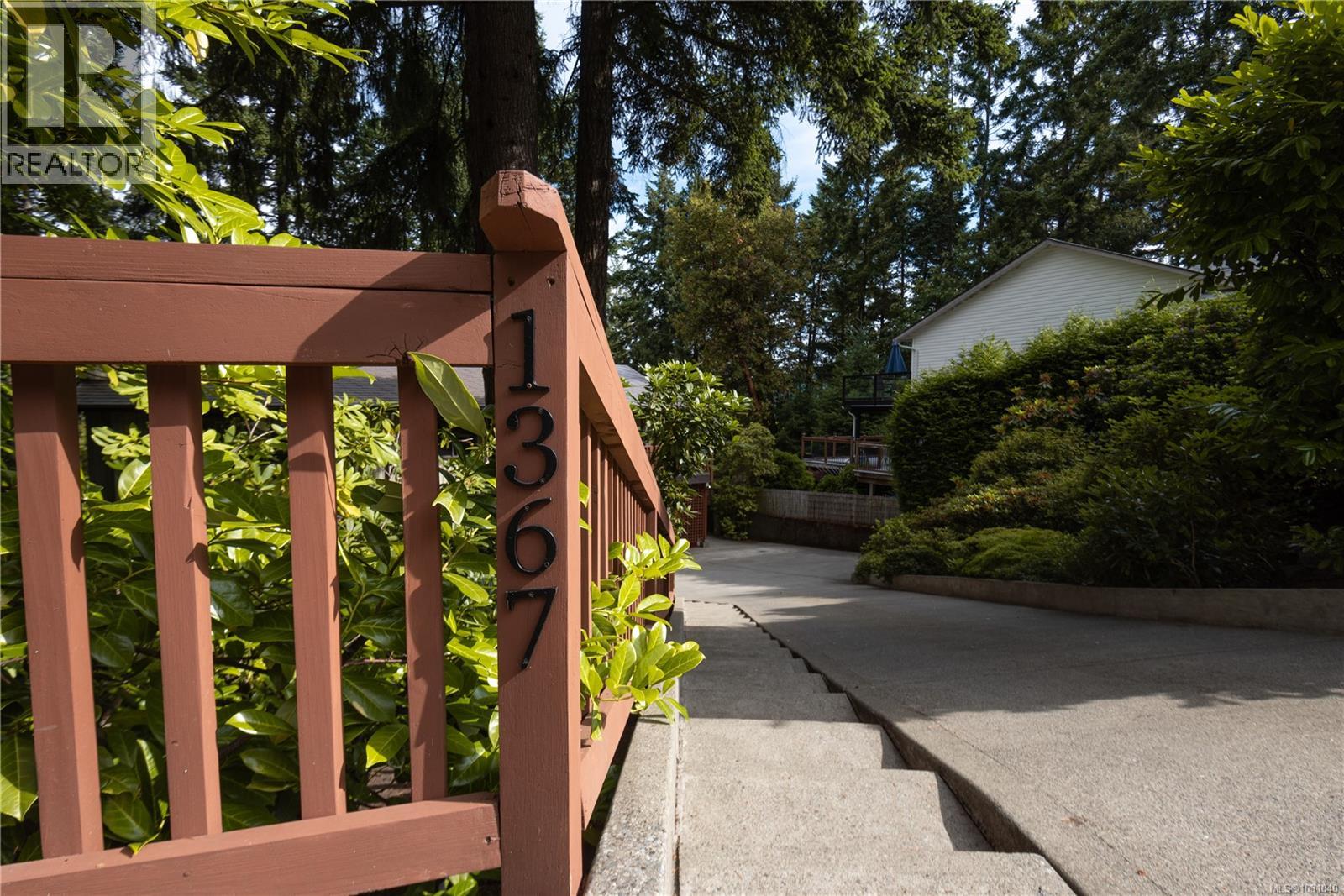 1367 Kingsview Rd - 7