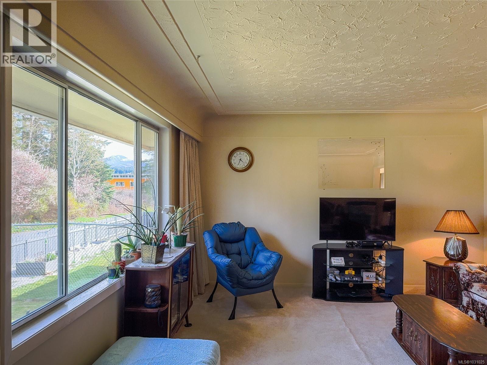 4380 Anderson Ave, Port Alberni