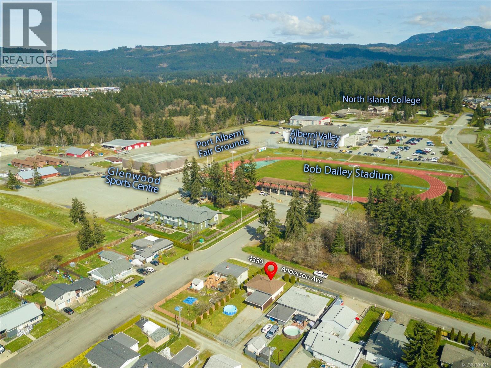 4380 Anderson Ave, Port Alberni