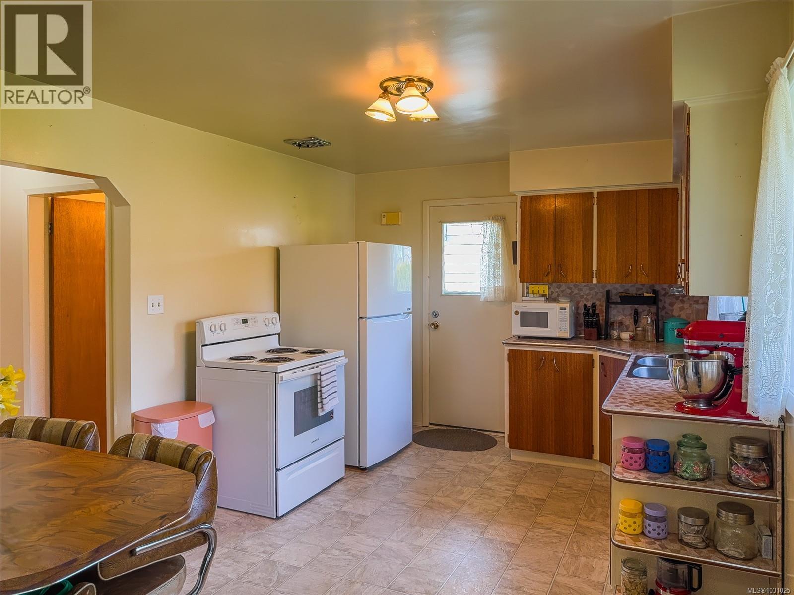 4380 Anderson Ave, Port Alberni