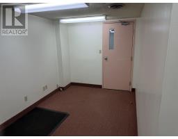 955 Queen St E, Sault Ste  Marie, ON P6A2C3 Photo 6
