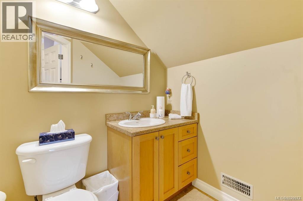 4256 Ravenhill Ave, Port Alberni