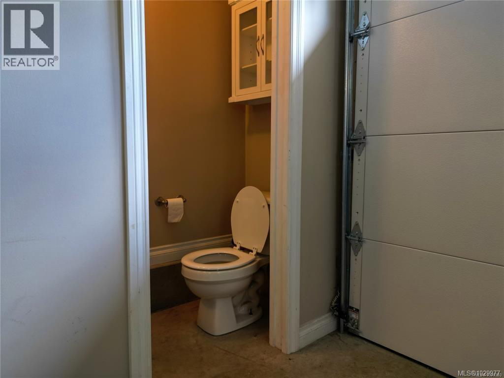 4256 Ravenhill Ave, Port Alberni