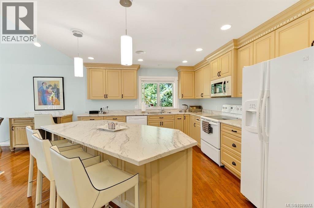 4256 Ravenhill Ave, Port Alberni