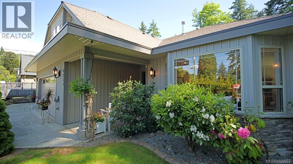 4256 Ravenhill Ave, Port Alberni