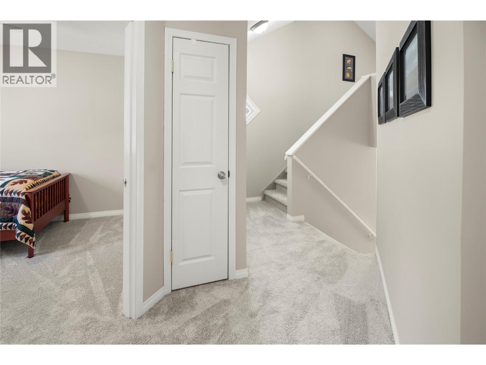 #17 7525 COLUMBIA AVENUE - 19