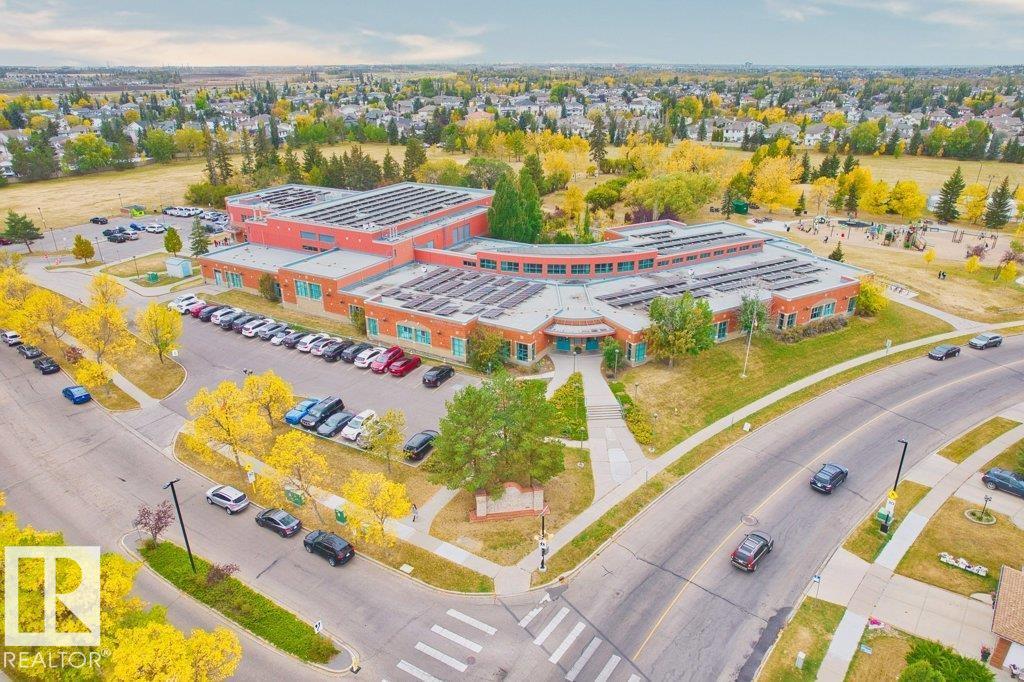 #6 11373 12 AV NW, Edmonton