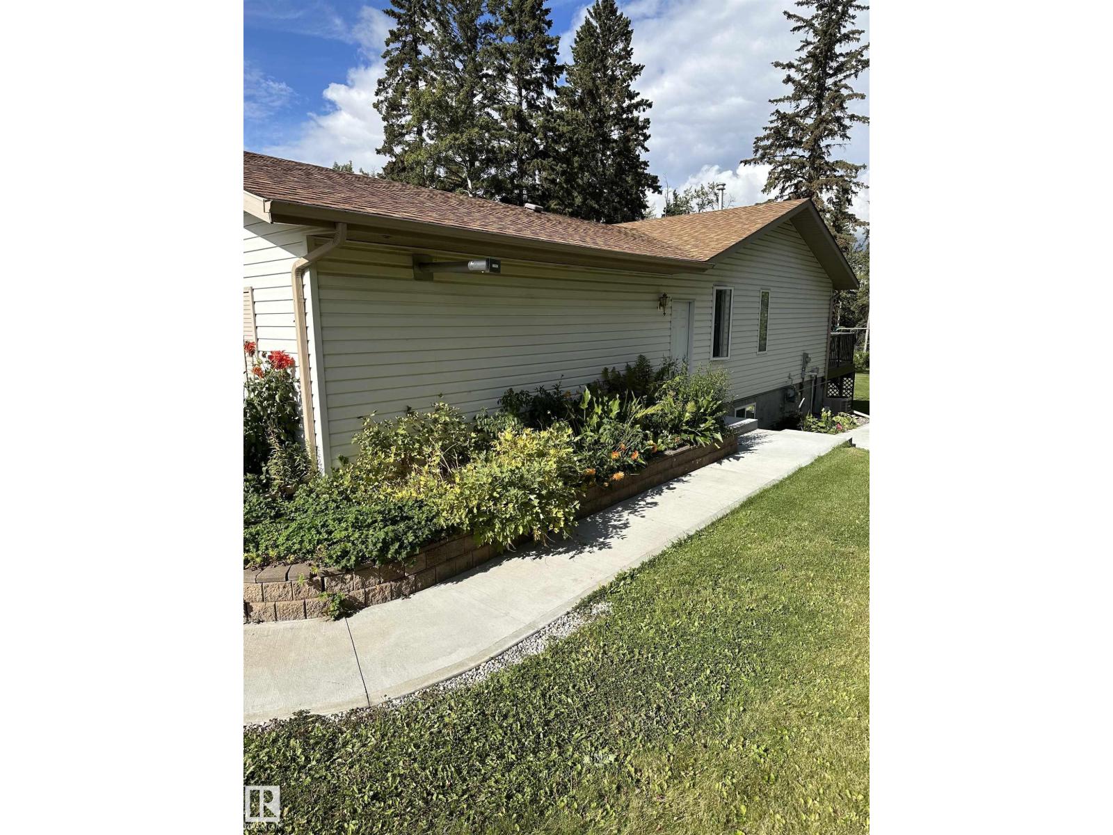 #38 52308 Range Road 214, Rural Strathcona County