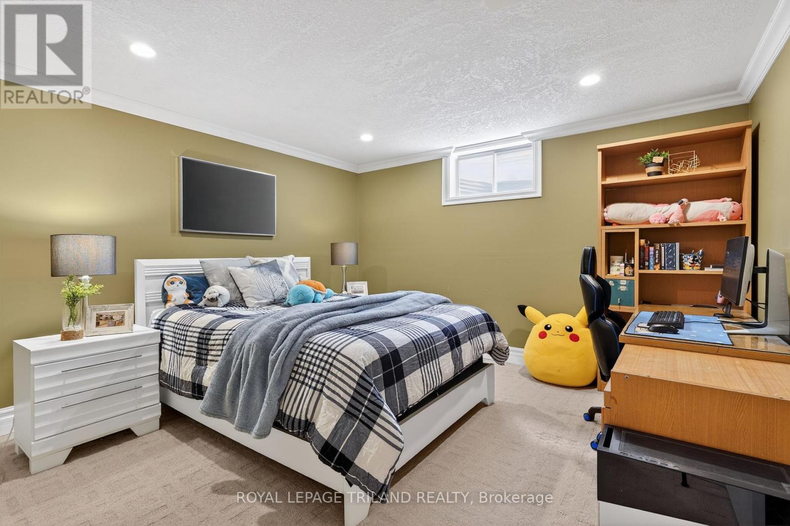 995 MANCHESTER ROAD Property Photo