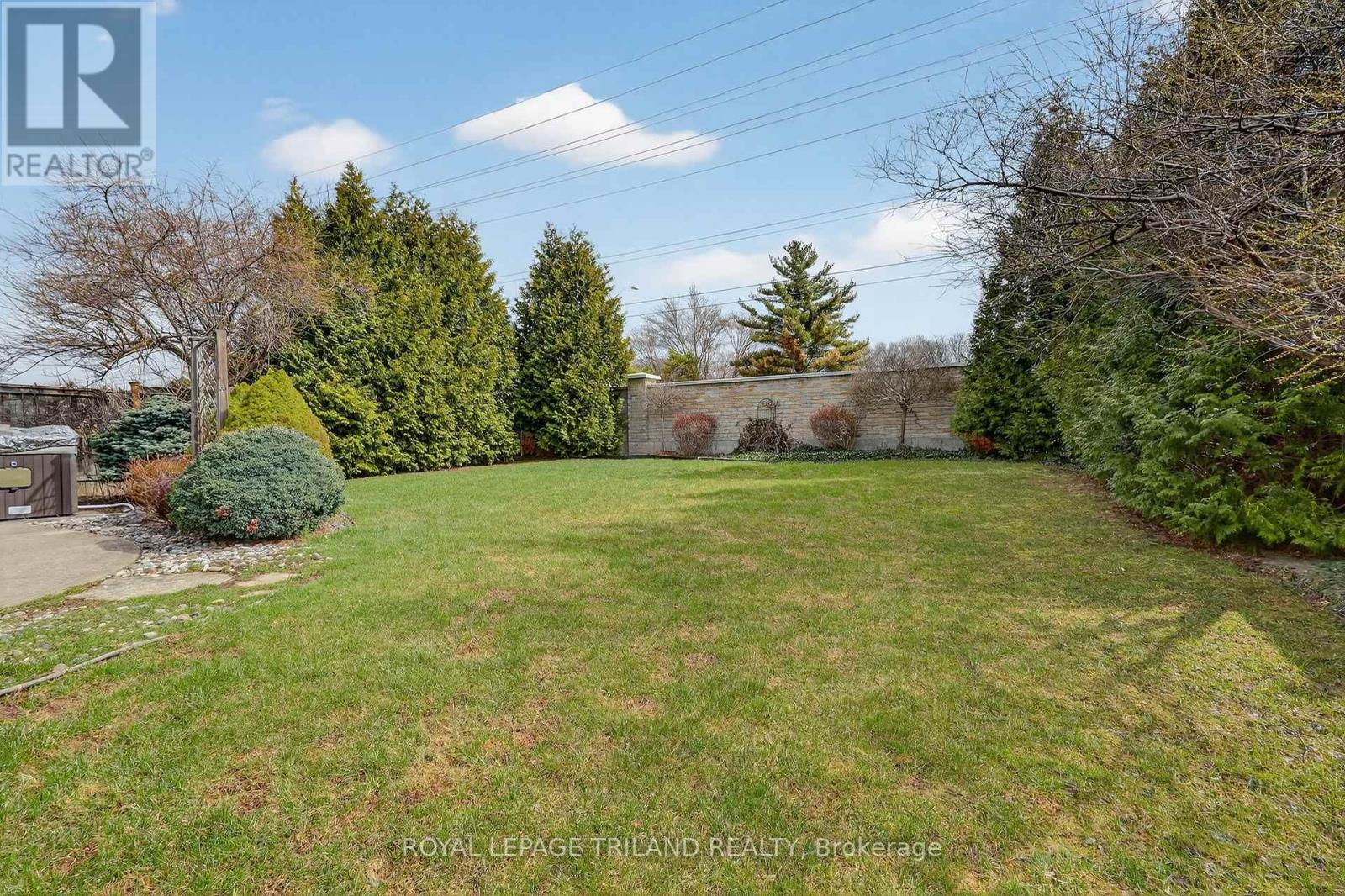 995 MANCHESTER ROAD Property Photo