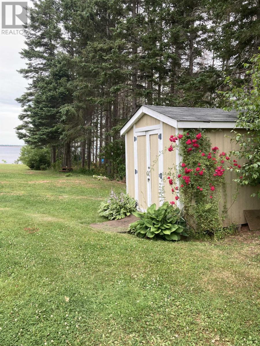 20 MELLAN ACRE ROAD - 18
