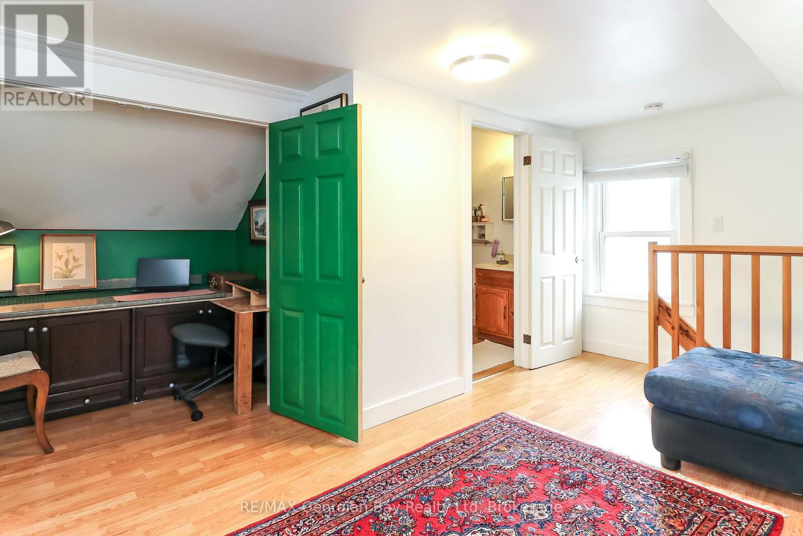 106 WILLIAM STREET - 23