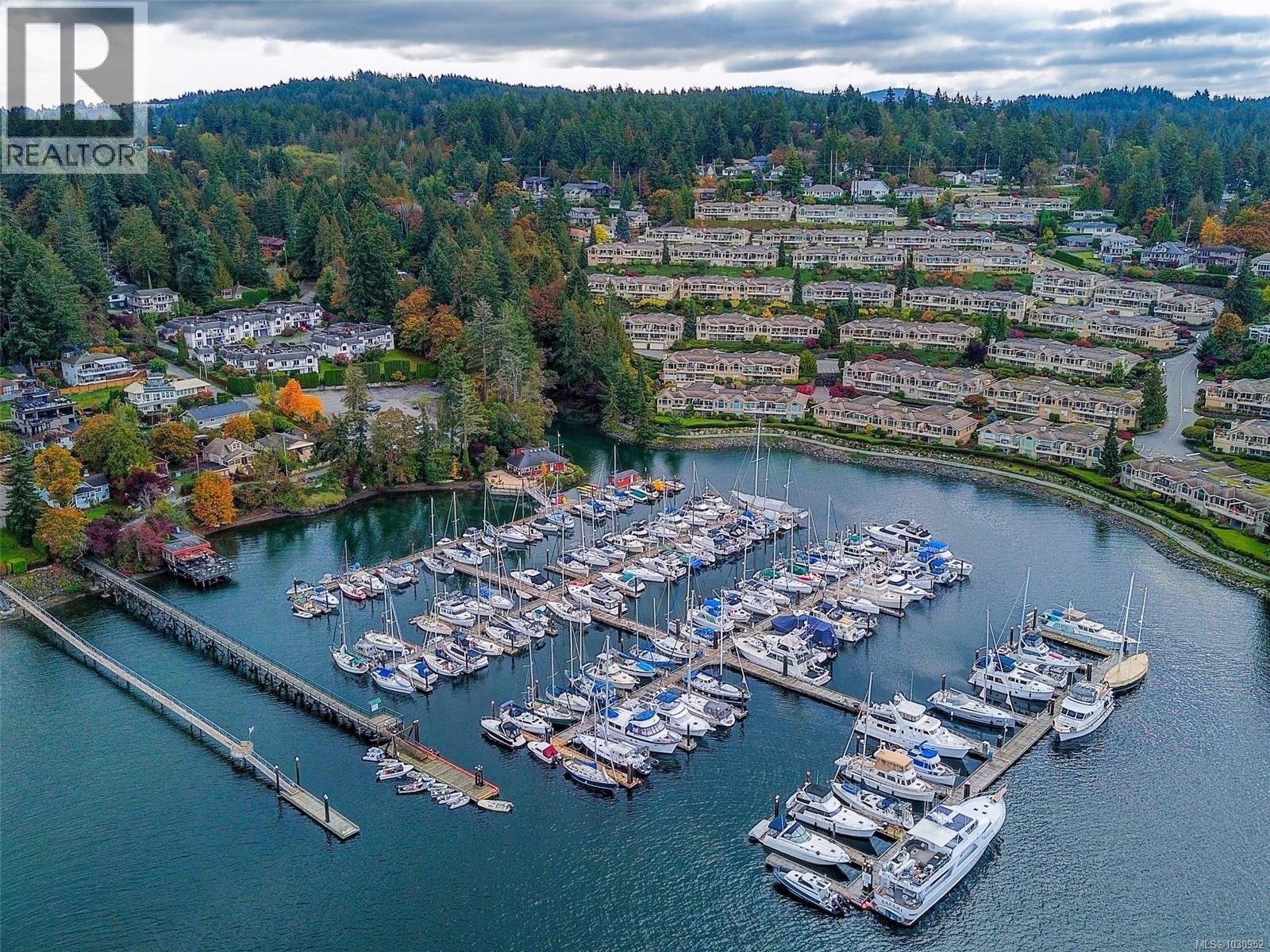 104 6880 Wallace Dr, Central Saanich