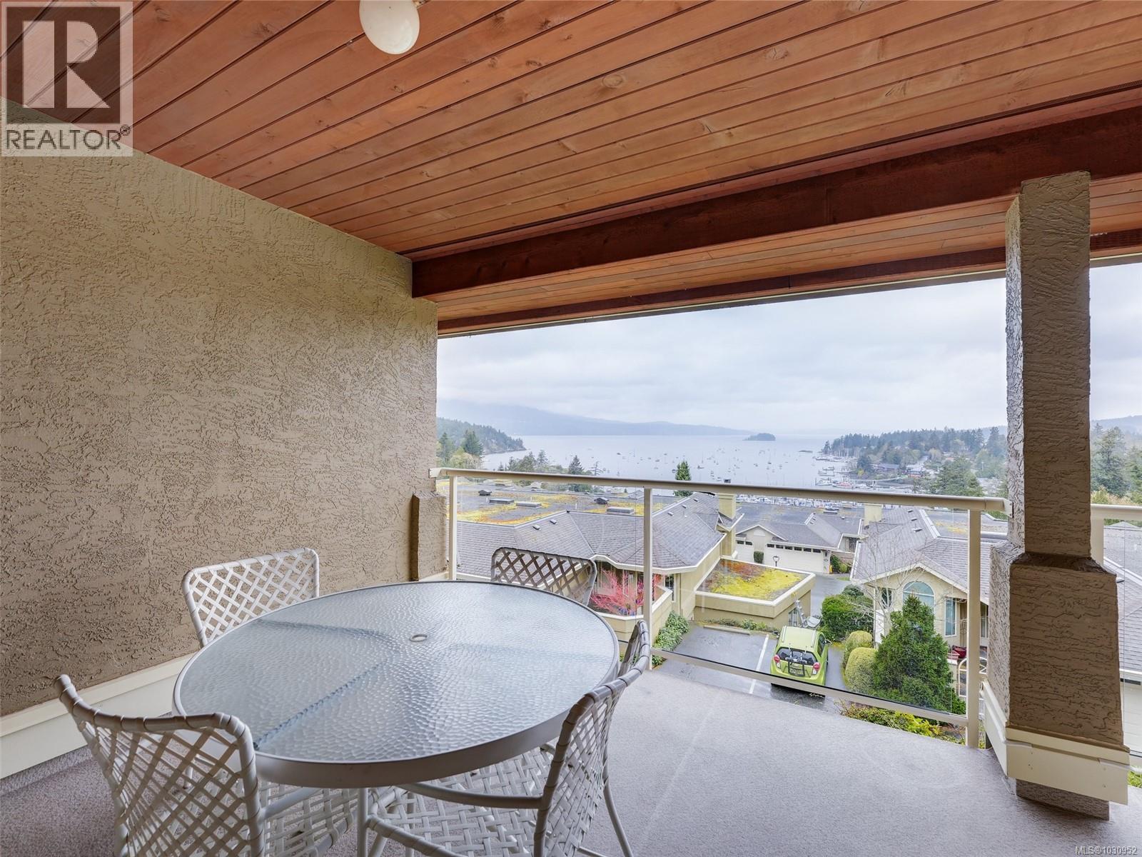 104 6880 Wallace Dr, Central Saanich