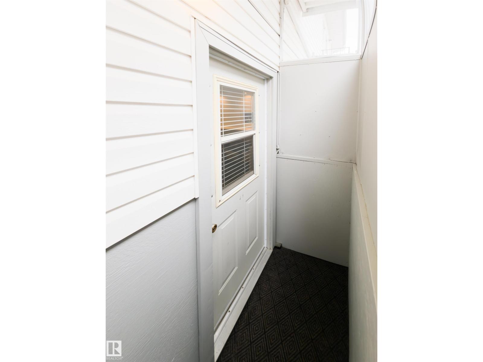 7323 147 AV NW, Edmonton