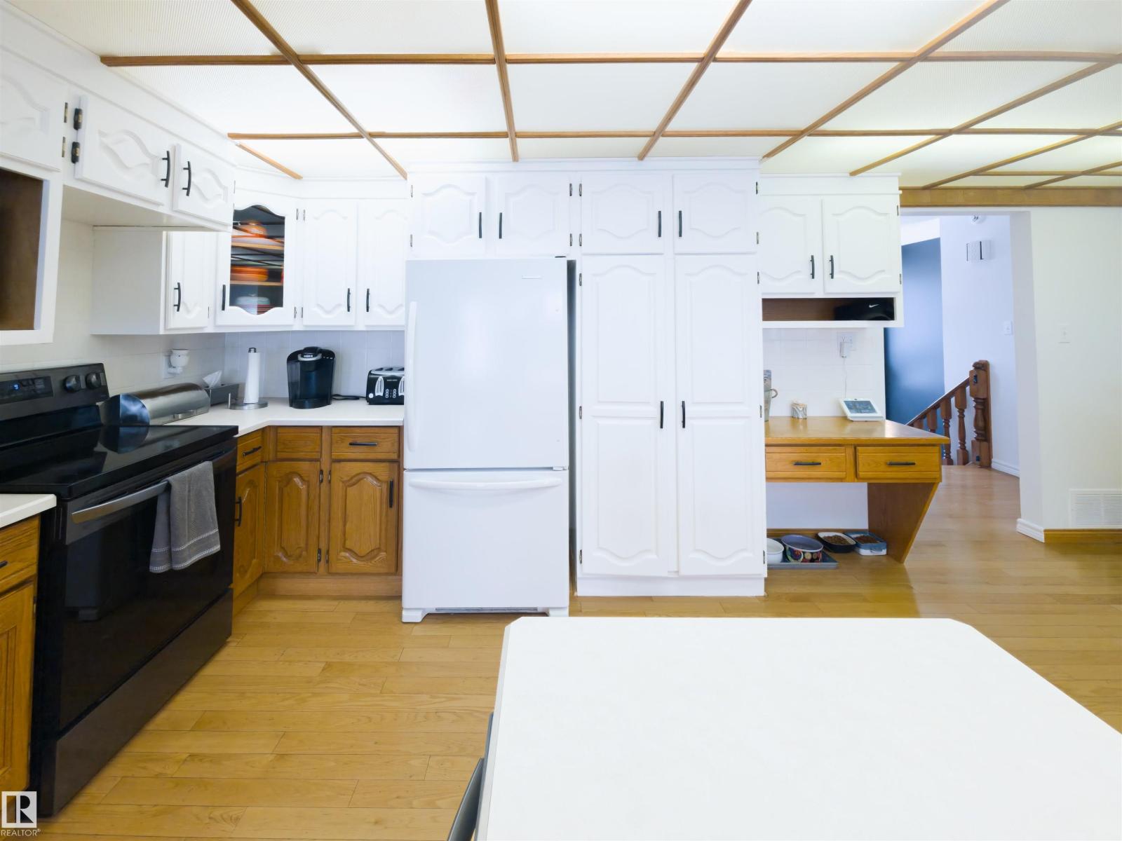 7323 147 AV NW, Edmonton