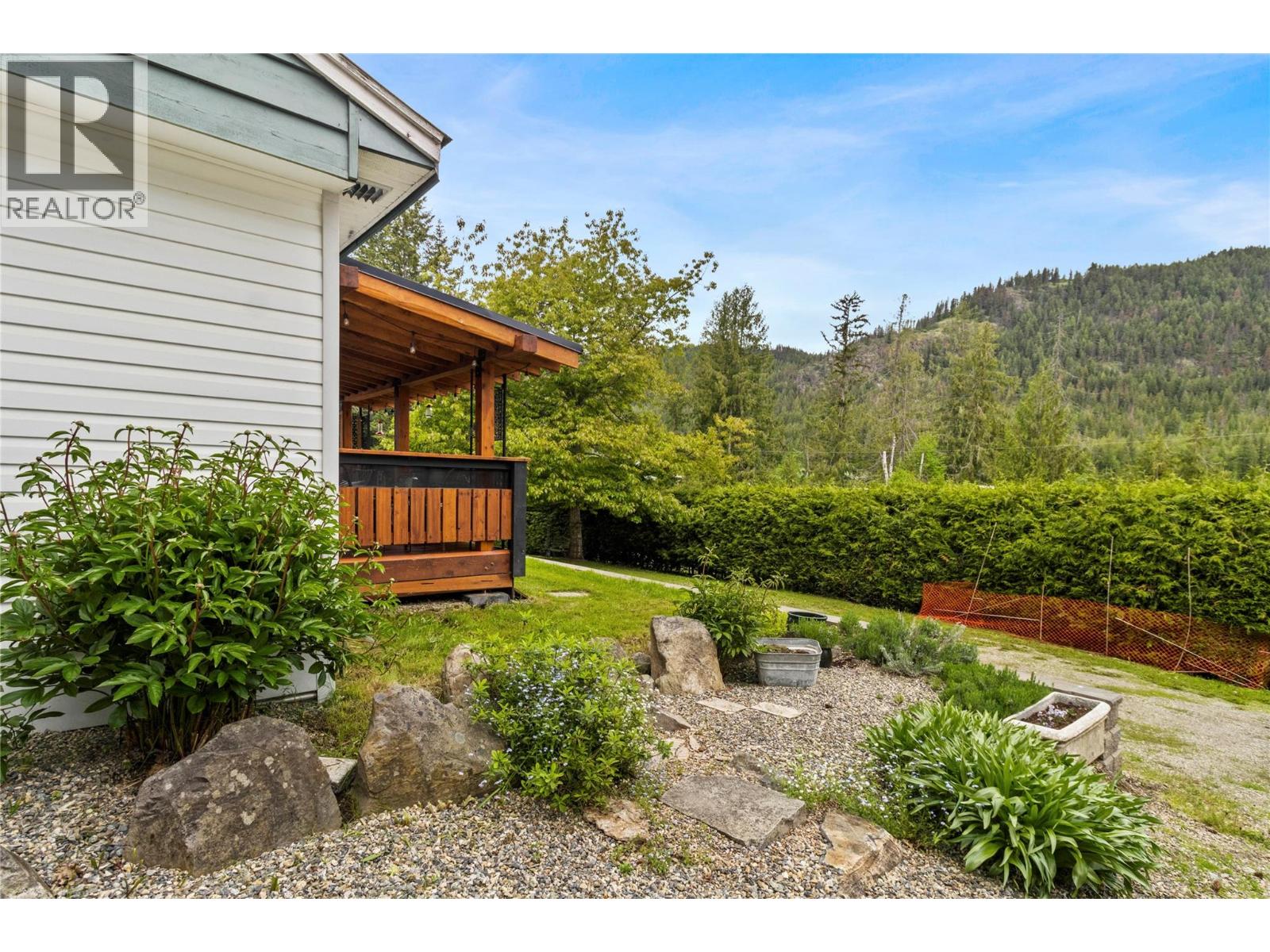 2885 WHITE LAKE ROAD - 52