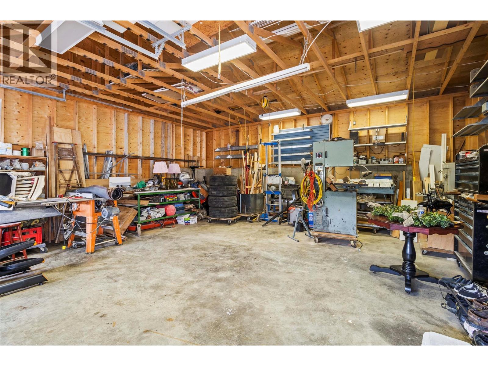 2885 WHITE LAKE ROAD - 55