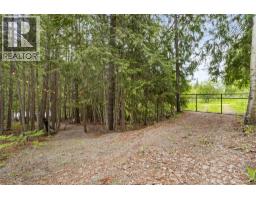 2885 White Lake Road, White Lake, BC V0E2W0 Photo 16
