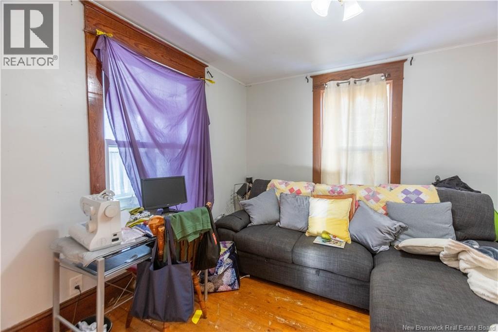72 SALEM STREET - 15