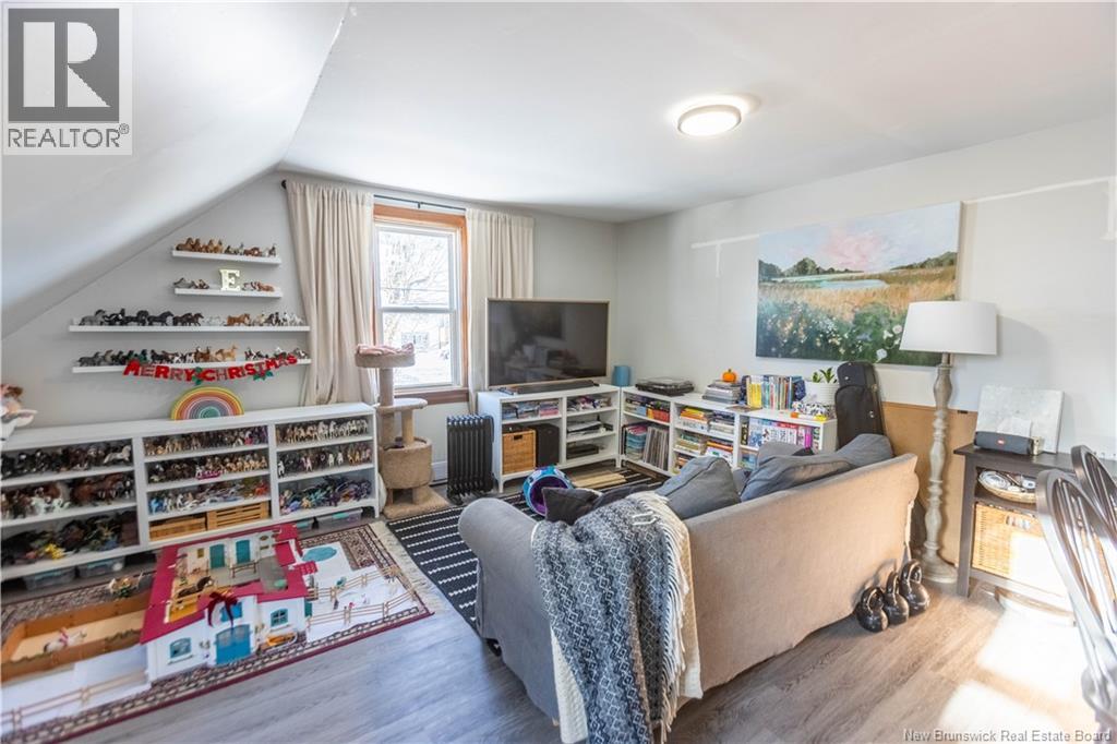 72 SALEM STREET - 25