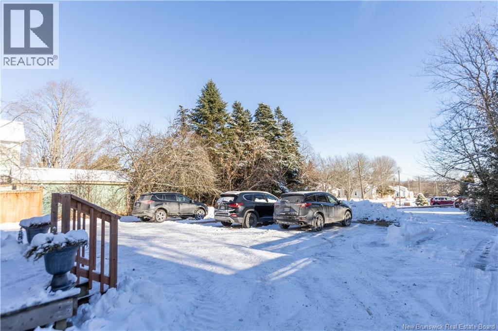 72 SALEM STREET - 6