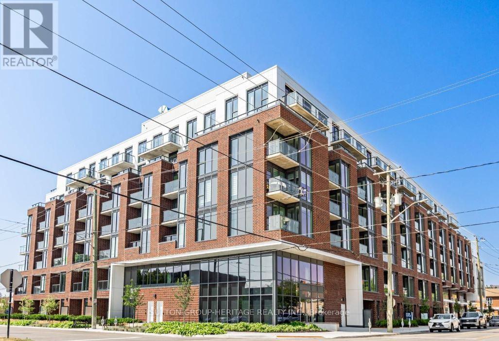 418 - 201 BROCK STREET S