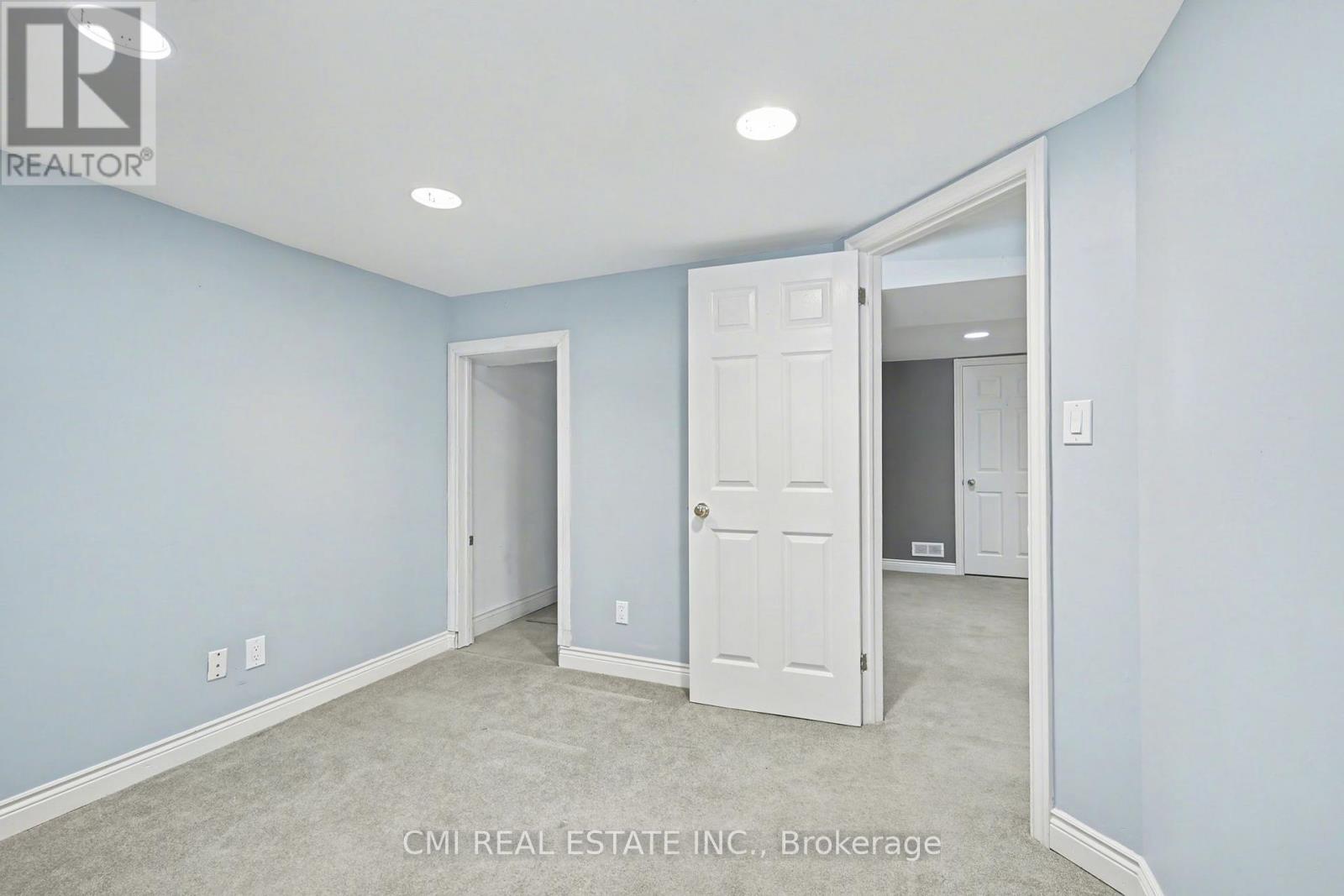 3440 SIMCOE STREET N - 10