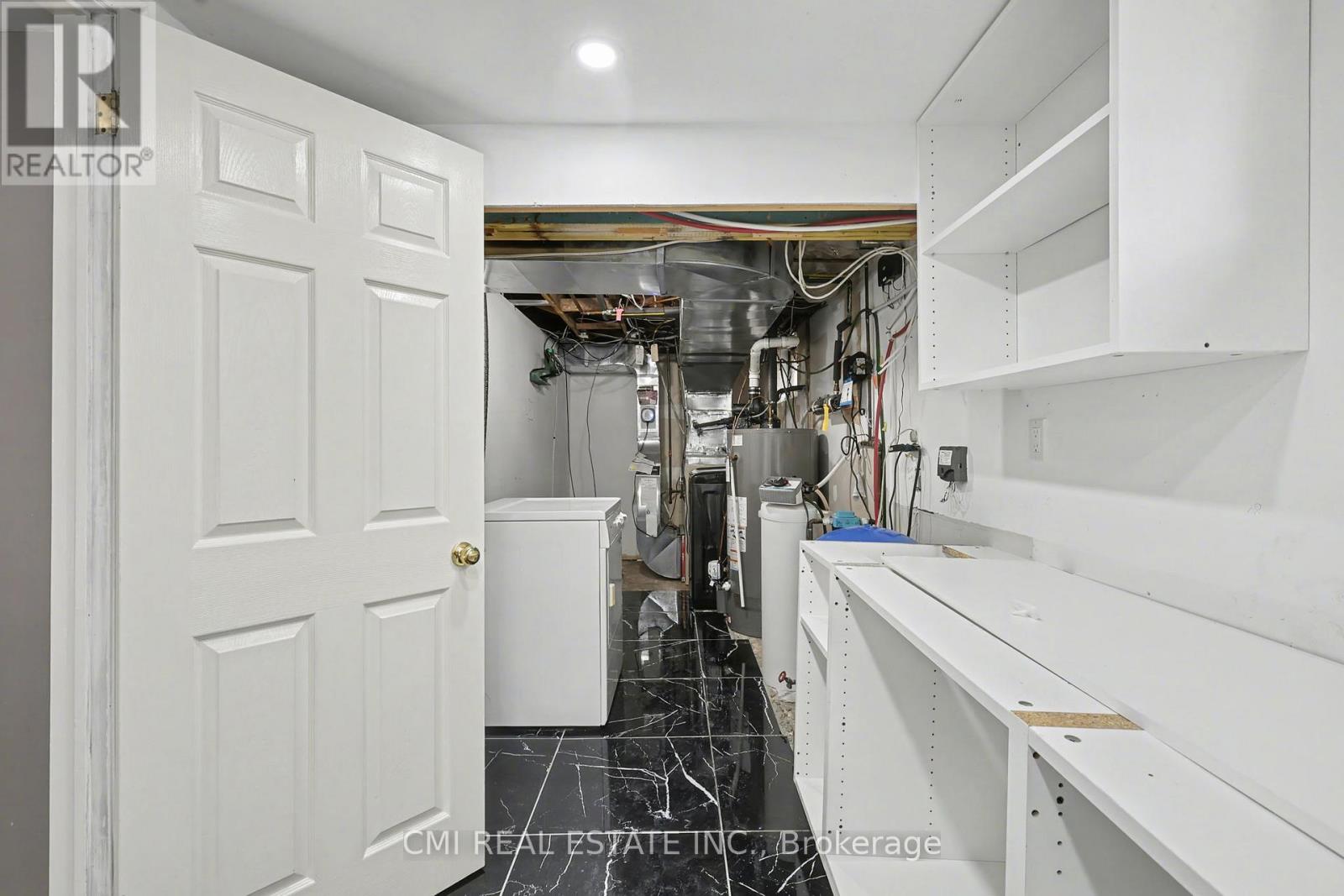 3440 SIMCOE STREET N - 20