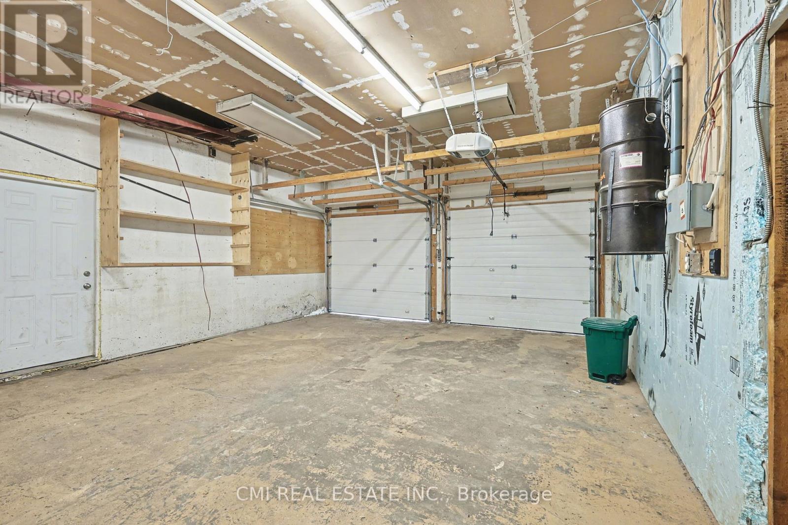 3440 SIMCOE STREET N - 27