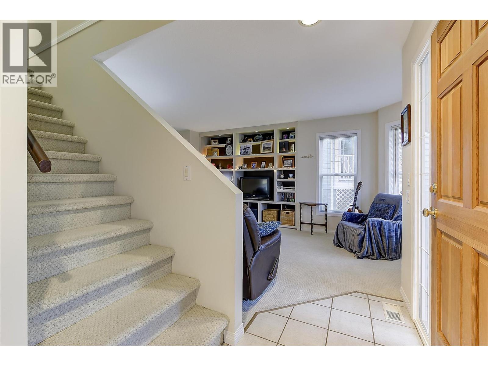 5280 Allenby Lane, Kelowna