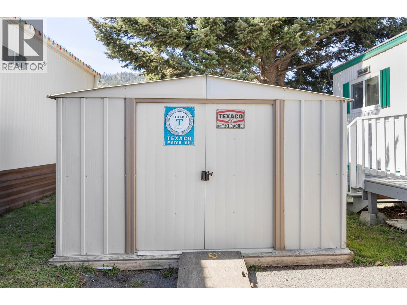 26 2400 OAKDALE Way, Kamloops