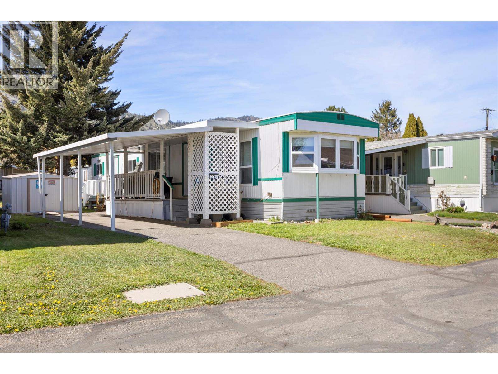 26 2400 OAKDALE Way, Kamloops