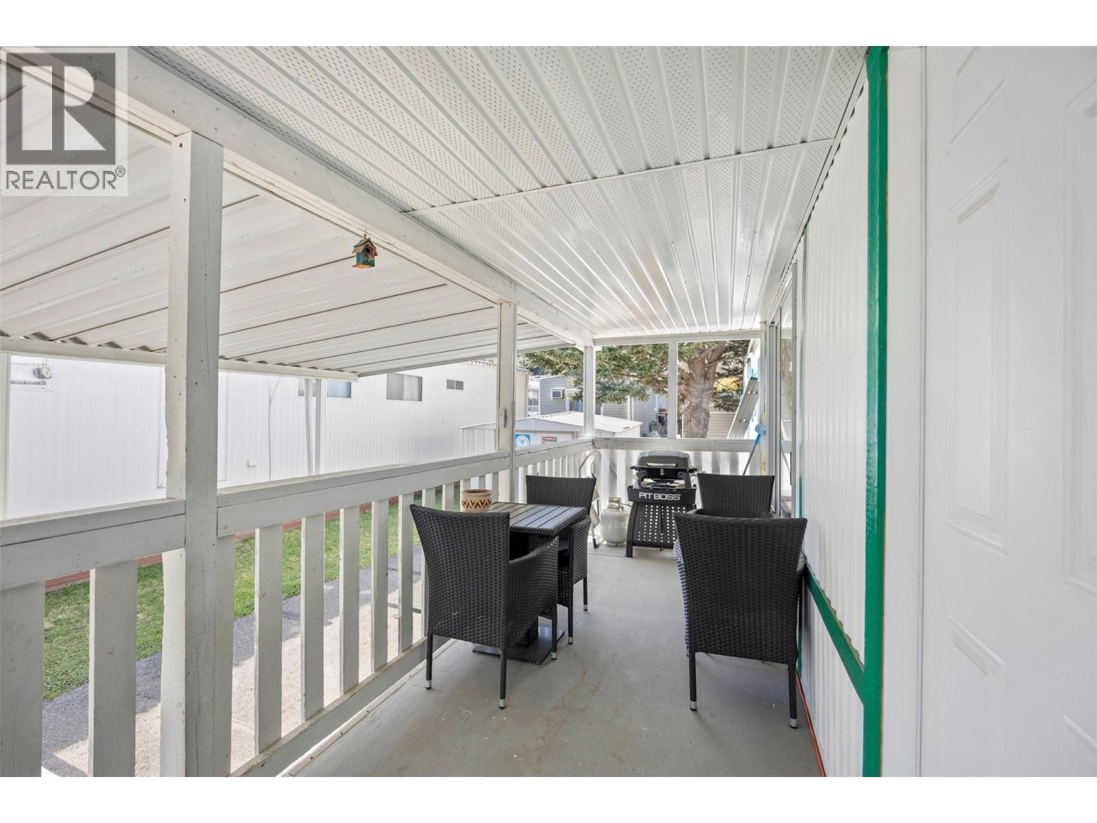 26 2400 OAKDALE Way, Kamloops