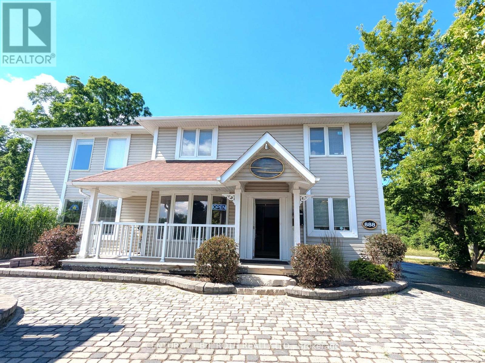 888 INNISFIL BEACH ROAD