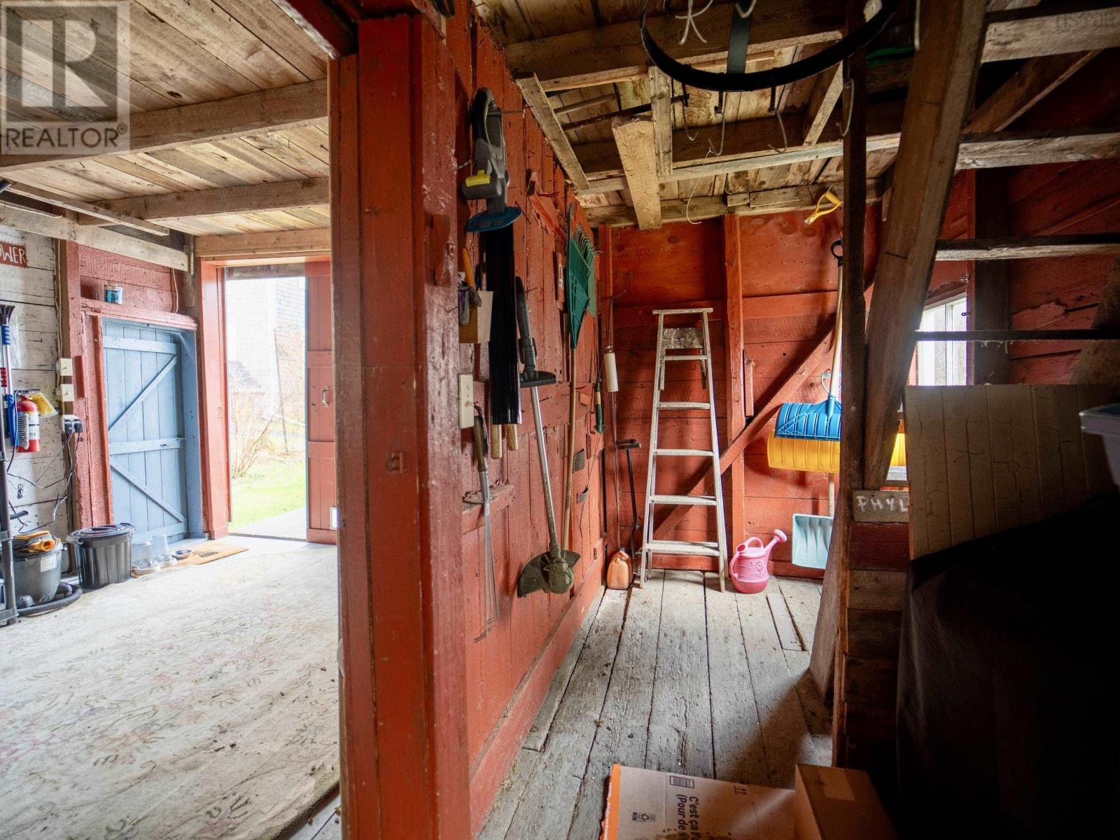 Property 42 of 52 of 2133 Highway 3