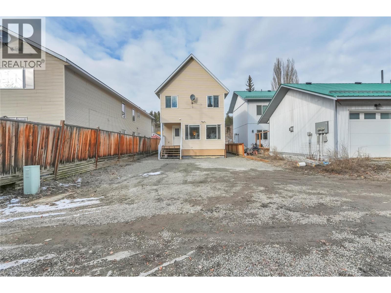 204 ANGELA AVENUE - 10