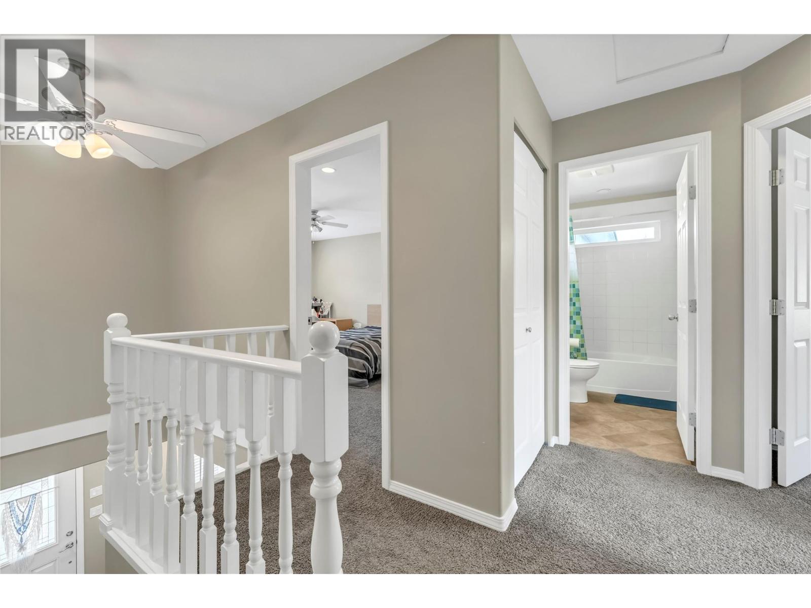 204 ANGELA AVENUE - 27