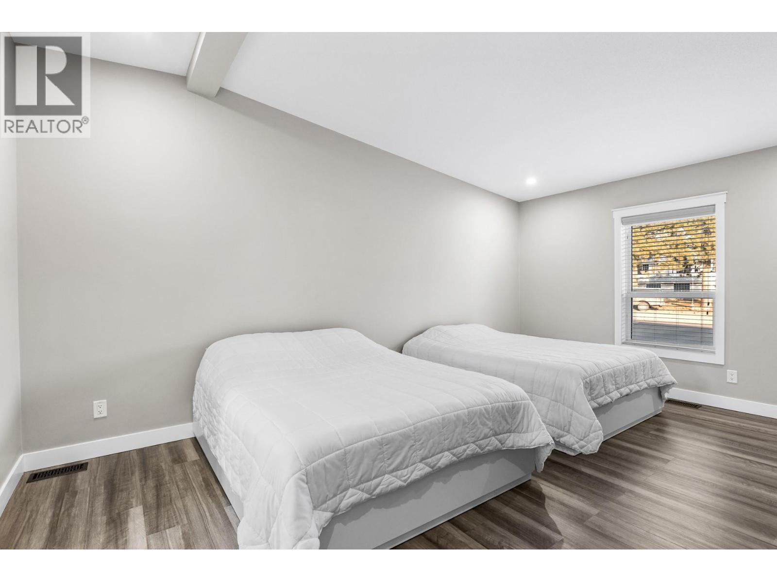 110 CHINA CREEK ROAD ROAD W - 24