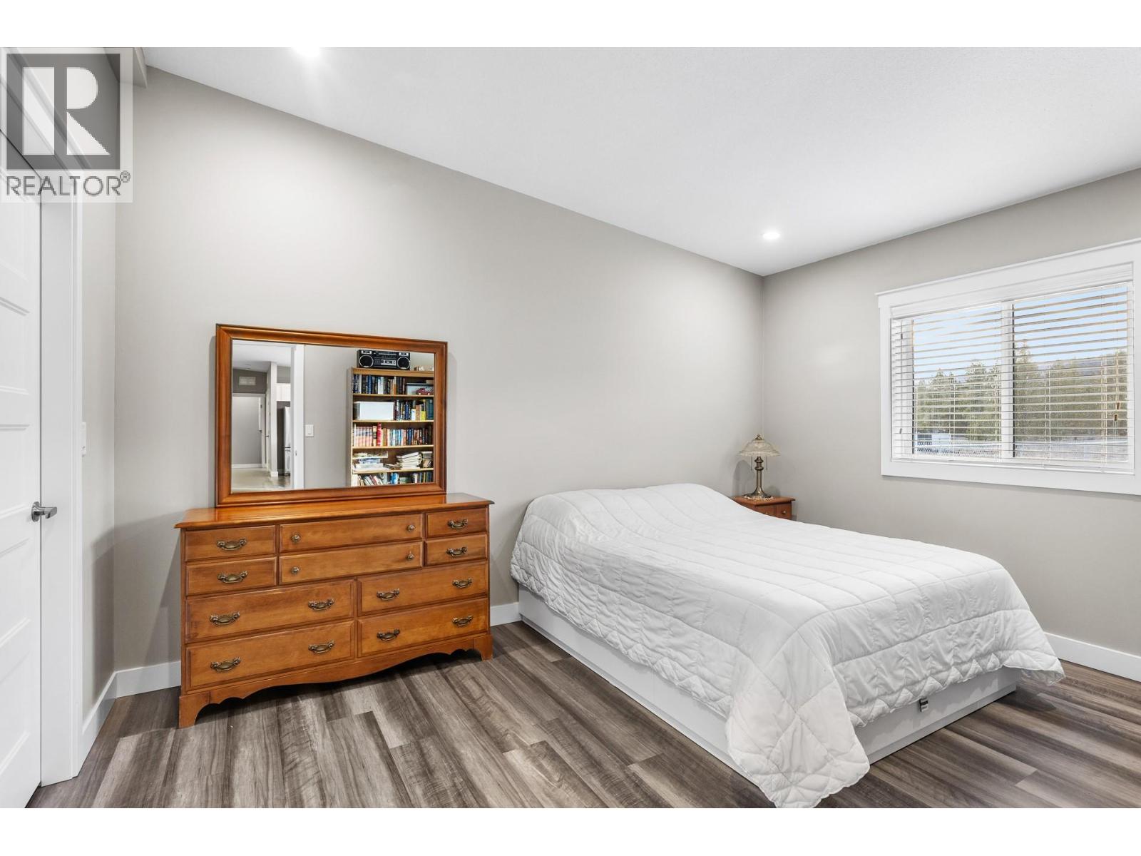 110 CHINA CREEK ROAD ROAD W - 16