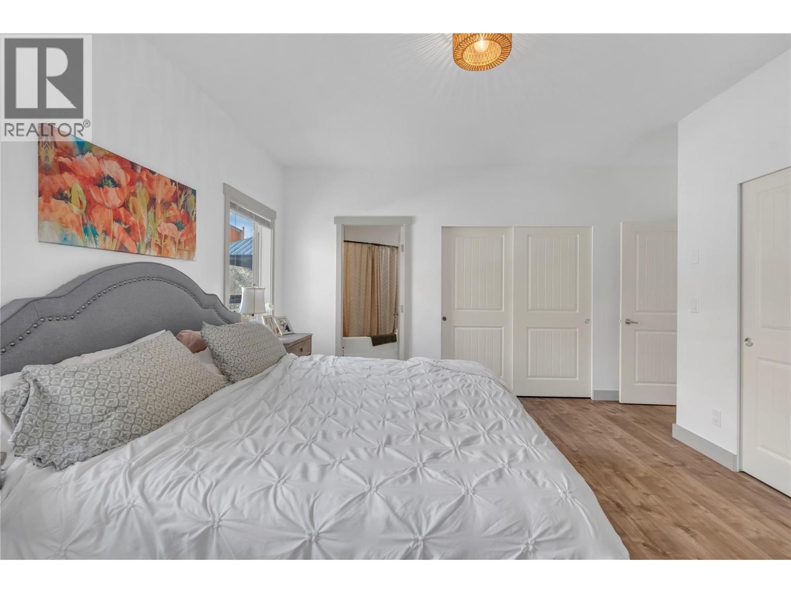 206 WESTRIDGE COURT - 24