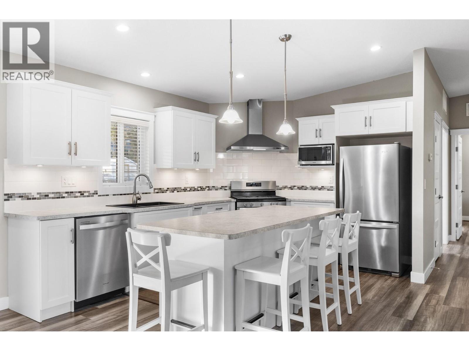 110 CHINA CREEK ROAD ROAD W - 10