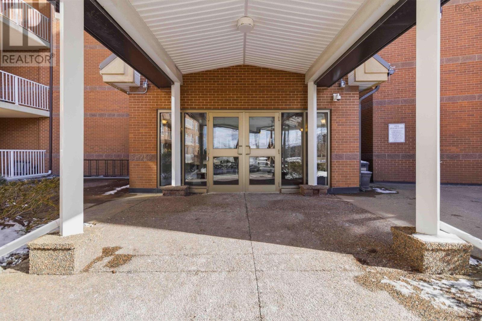 Property 3 of 42 of 308 50 Nelsons Landing Boulevard