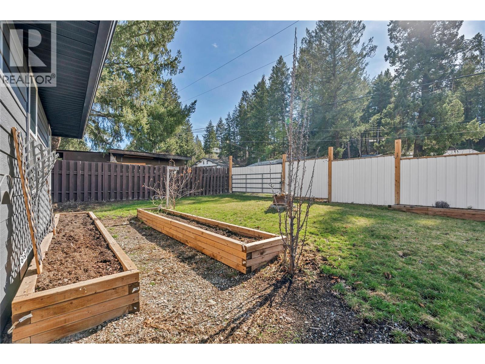 154 EDGEWOOD DRIVE - 33